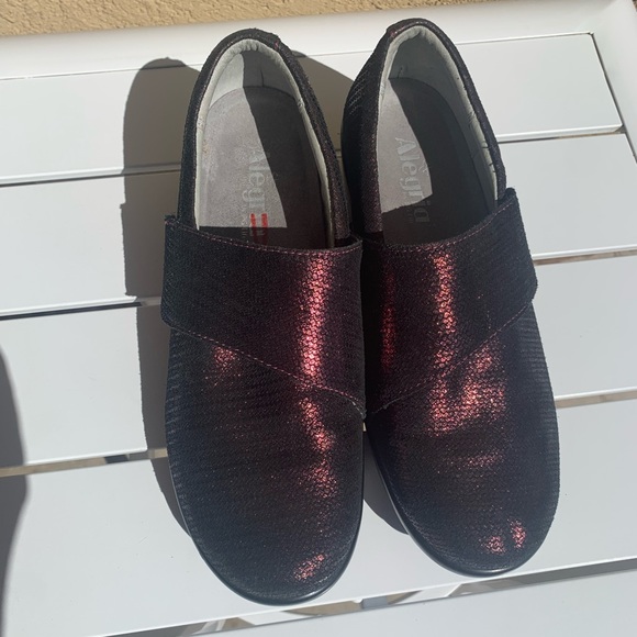 Alegria LAU-869 wine glittery leather shoe size 9 ( European 39) - Picture 2 of 14